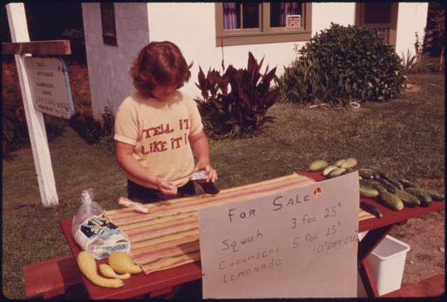 1970s Lemonade Stand