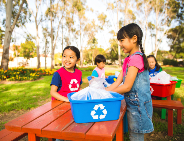 kids recycling